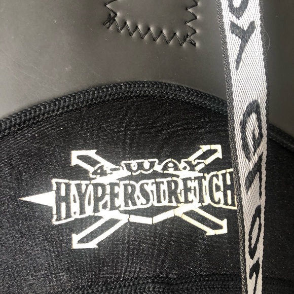 BODYGLOVE Women's wet suit. HYPERSTRETCH WAY. Temp. 3/2.  HOST PICK - Picture 9 of 16